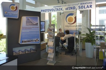 Photovoltaik_Blaue_Lagune Unsere Photovoltaiktechniker beraten Sie in der Blauen Lagune
